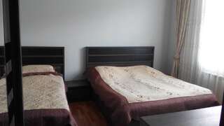 Проживание в семье Guest House Vitali Гонио Двухместный номер с 2 двуспальными кроватями-3